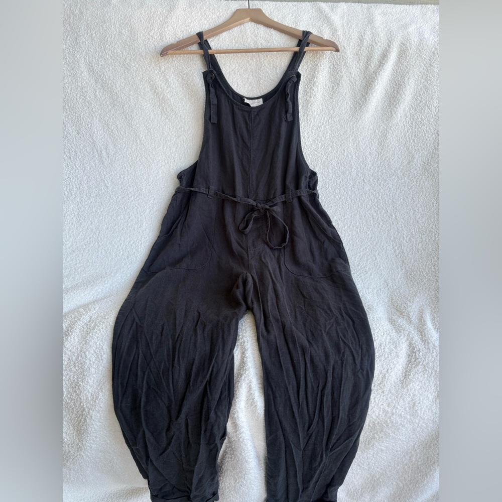 Universal Thread Sleeveless Jumpsuit